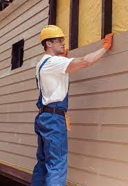 Best Custom Trim and Detailing for Siding  in Lla Lla, WA